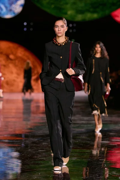Look 21